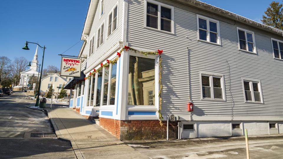 mystic pizza in connecticut, located on the mystic town