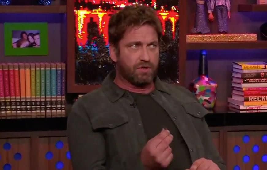 On Watch What Happens Live, Gerard Butler was forced to pick a side when host Andy Cohen asked him a question that, really, only Brad Pitt can answer. “Gerard Butler, you have kissed both Angelina Jolie and Jennifer Aniston onscreen. Who is the better kisser?” Source: Watch What Happens Live