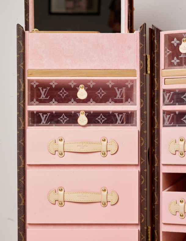 Louis Vuitton Malle Coiffeuse Makeup Trunk M20088 