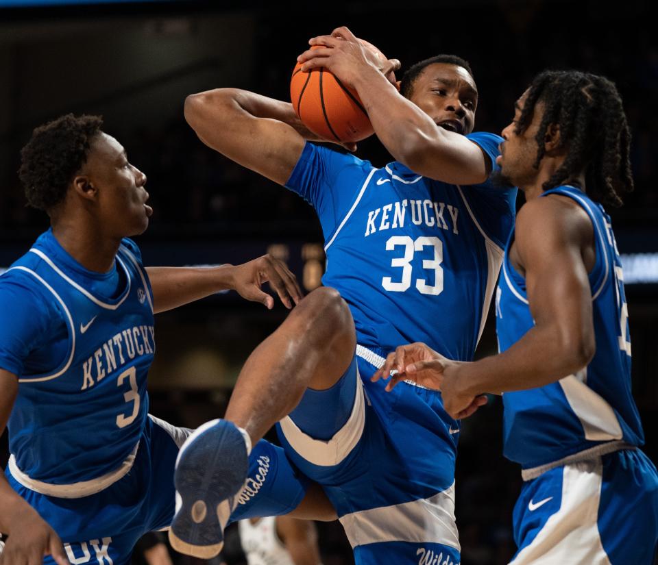 Kentucky Wildcats forward Ugonna Onyenso (33) pulls in a rebound against the Vanderbilt Commodores during the first half of their game at Memorial Gym in Nashville, Tenn., Tuesday, Feb. 6, 2024.