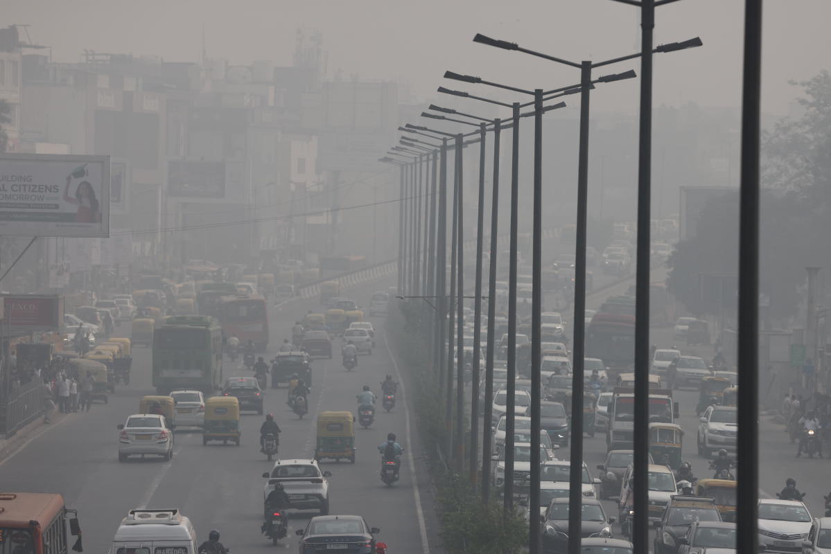 Toxic smog turns India's capital 