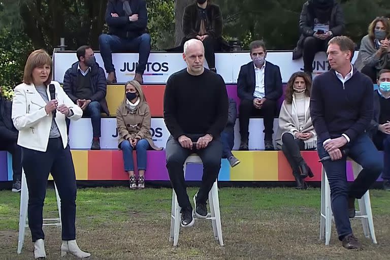 Patricia Bullrich en el lanzamiento en La Plata de Diego Santilii