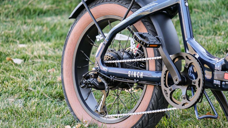 Aventon Sinch.2 e-bike parked in grass