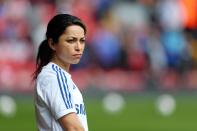 Beim FC Chelsea war Carneiro lange eine Instanz als Mannschaftsärztin. Wirklich große Aufmerksamkeit erlangte sie aber, als sie Jose Mourinho wegen sexueller Belästigung und Diskriminierung anzeigte. Sie ließ die Klage gegen eine Zahlung von 6,4 Millionen Euro fallen. 2016 kehrte sie dem Fußball den Rücken und arbeitet nun in einer Klinik.