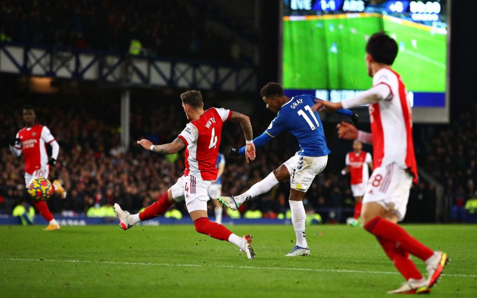 Demarai Gray lets rip with a thrilling winner - Fantasista/Getty Images