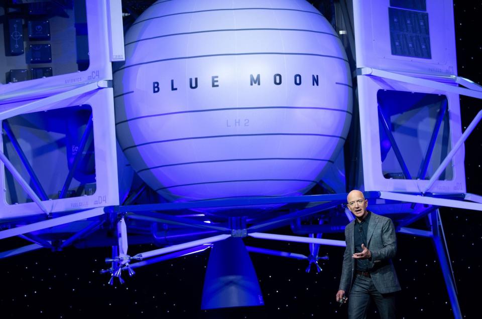 Jeff Bezos Blue Origin