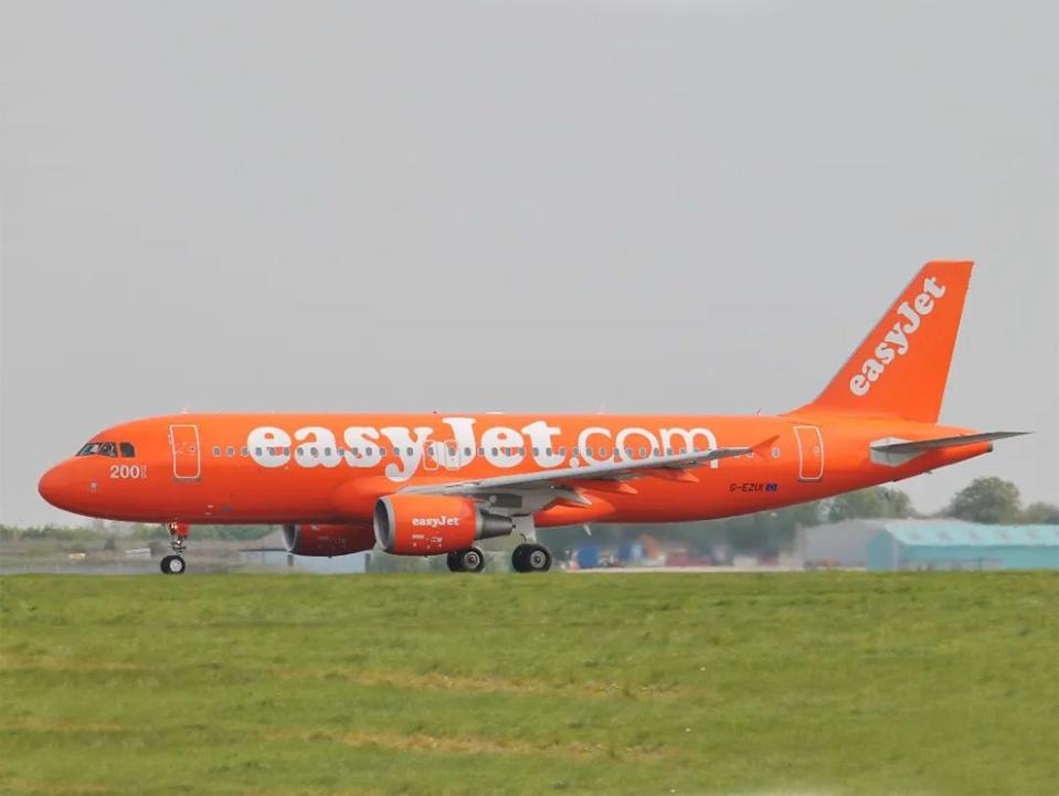 <strong>英國易捷航空對航班取消一事向顧客致歉。（資料照／翻攝easyJet臉書粉專）</strong>