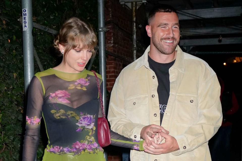 <p>Gotham/GC Images</p> Taylor Swift and Travis Kelce have dinner at Waverly Inn