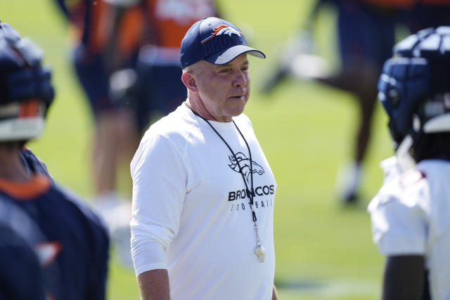 Hackett says Broncos coach Payton broke NFL code with attack on