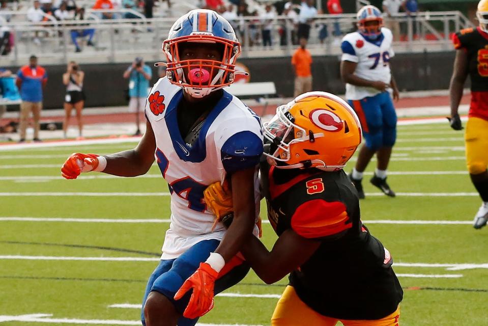 Cedar Shoals receiver Jason Massey (14) during a GHSA high school football between Cedar Shoals and Clarke Central in Athens, Ga., on Thursday, Aug. 18, 2022.