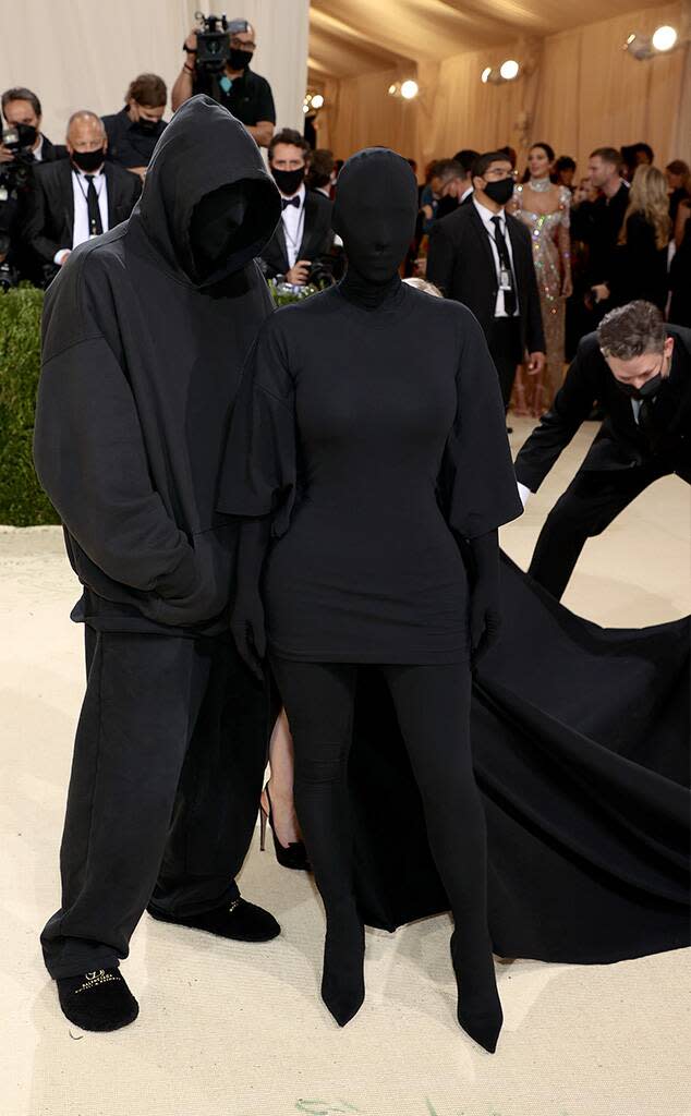 Kim Kardashian, 2021 Met Gala, Red Carpet Fashion