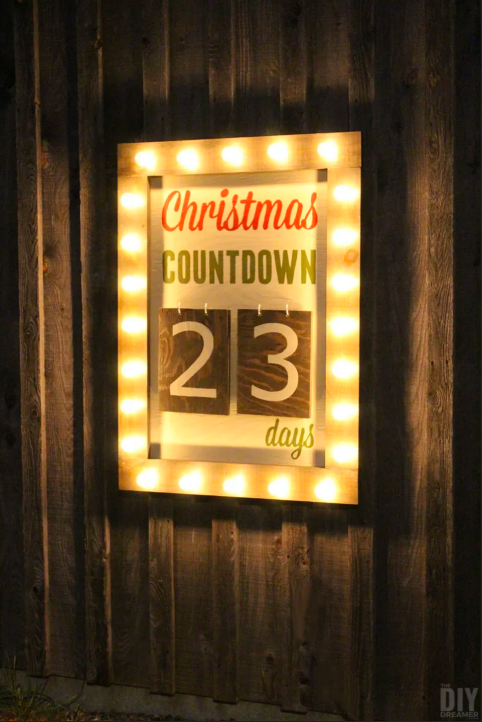 DIY Christmas Countdown Marquee Sign