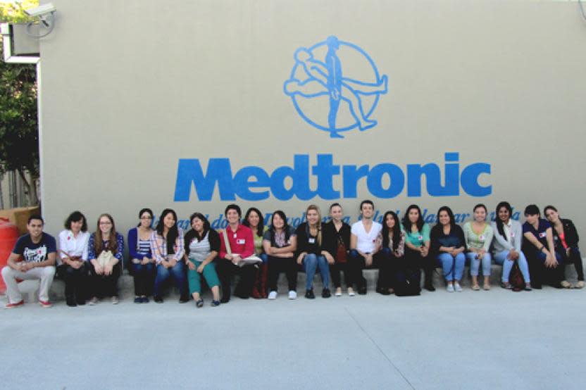 Programa 'Forjadores de la educación' de CETYS Universidad en colaboración con Medtronic (Foto: Vocetys)