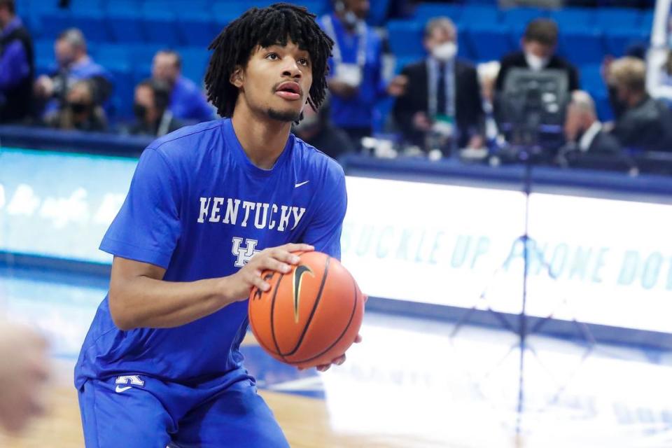 Shaedon Sharpe practiced with Kentucky for the final half of the 2021-22 season, but he left Lexington without ever playing a game of college basketball.