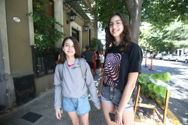 Micaela y Catalina son alumnas de la escuela ORT