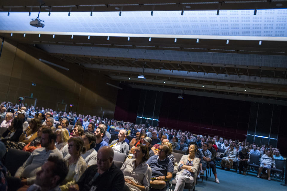 The crowd at the Ufology World Congress 2019 in Barcelona, Spain. (Photo: José Colon for Yahoo News)