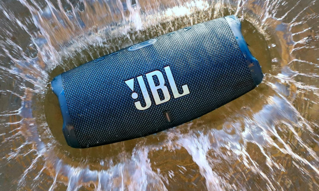 JBL Charge 4 | JBL Go 3 Portable Bluetooth Speakers Bundle