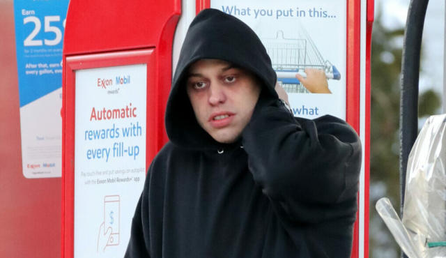 Former 'SNL' star Pete Davidson's car crash being investigated: police