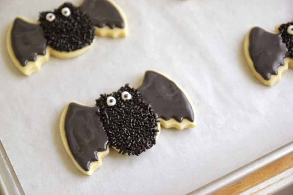 Spooky Bat Cookies