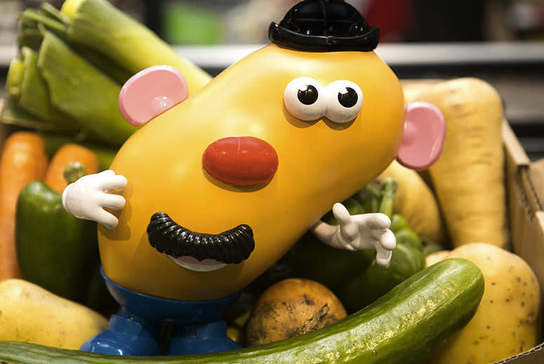 Spud of Steel' Potato Head shows up at local convenience store, News