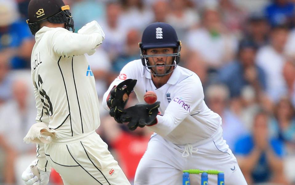 Ben Foakes keeping wicket for England - GETTY IMAGES