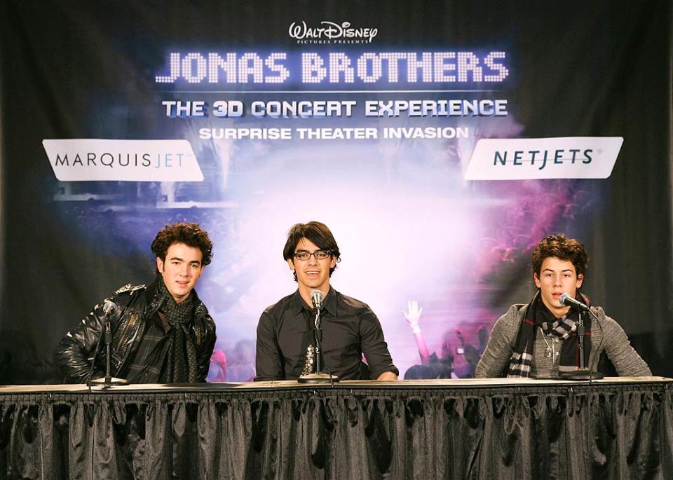 Jonas Brothers Austin Airport
