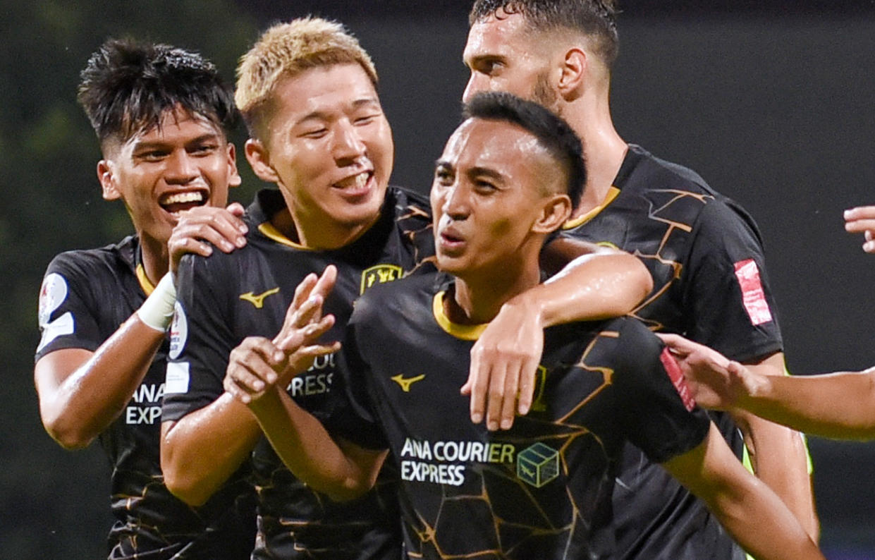 Tampines Rovers' Faris Ramli (front) is being congratulated by his teammates after scoring against Lion City Sailors in the Singapore Premier League. (PHOTO: SPL)