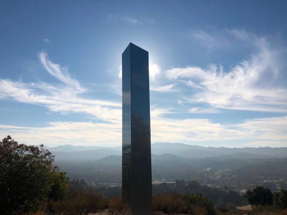 A mysterious monolith popped up in Atascadero on Wednesday, only to be torn down early Thursday morning by a crew of young men from Southern California.