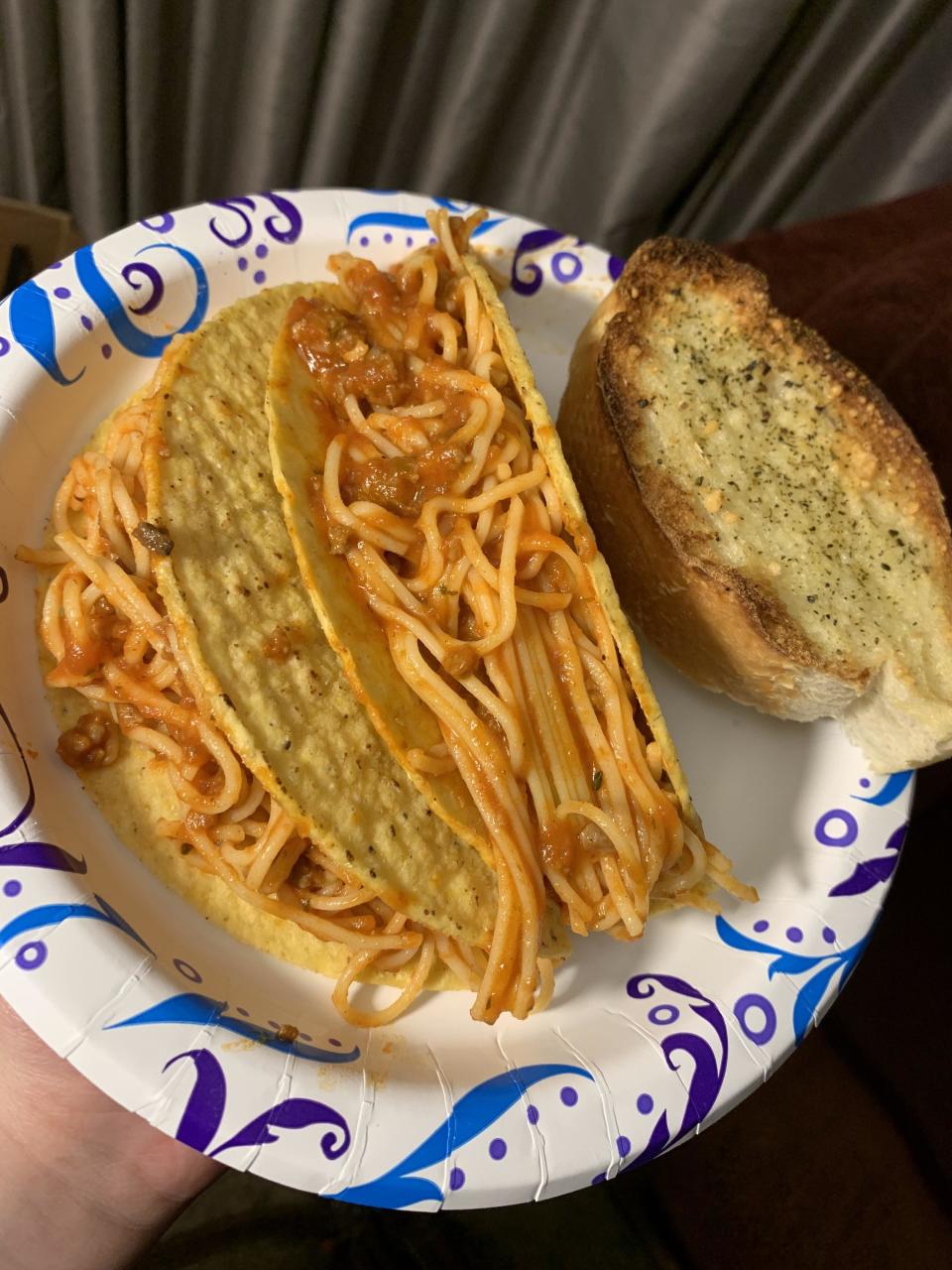 Spaghetti tacos.
