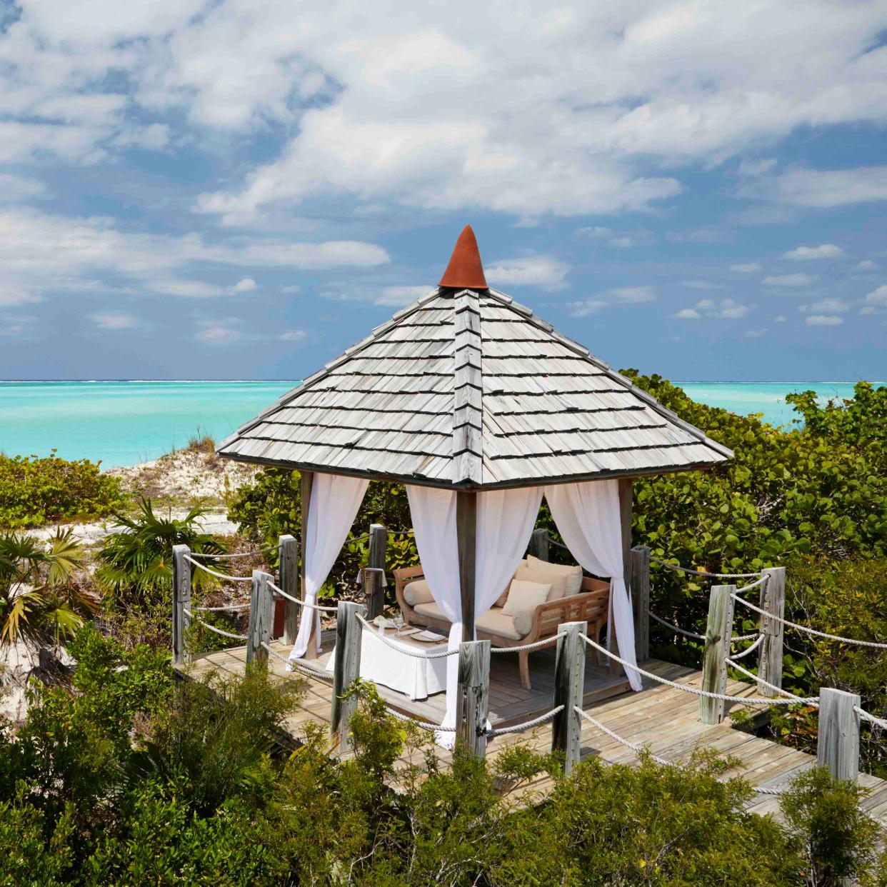 Como Parrot Cay Turks & Caicos 