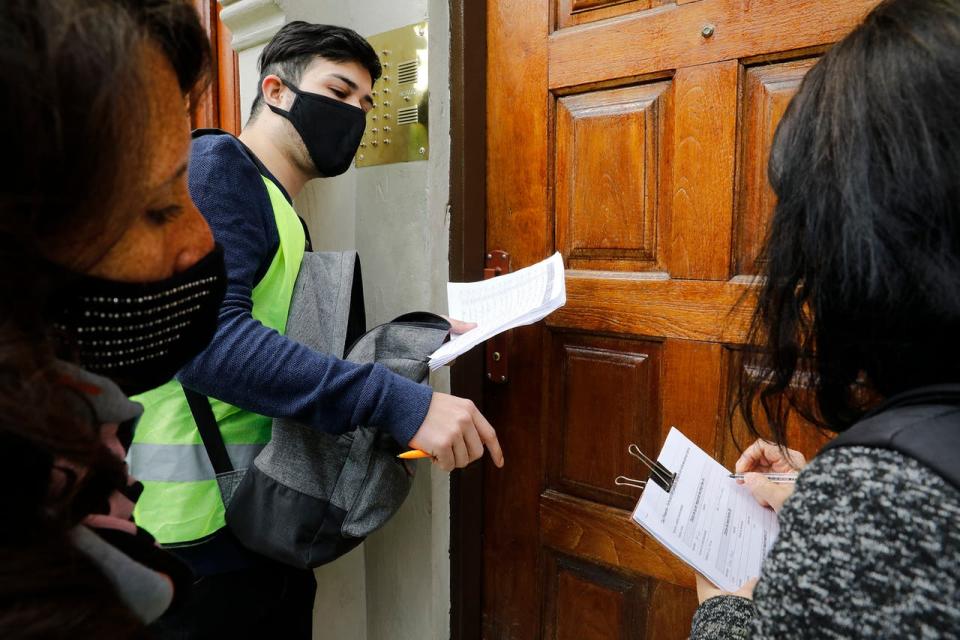 Recorrida por los chicos porteños que no fueron a la escuela en la pandemia