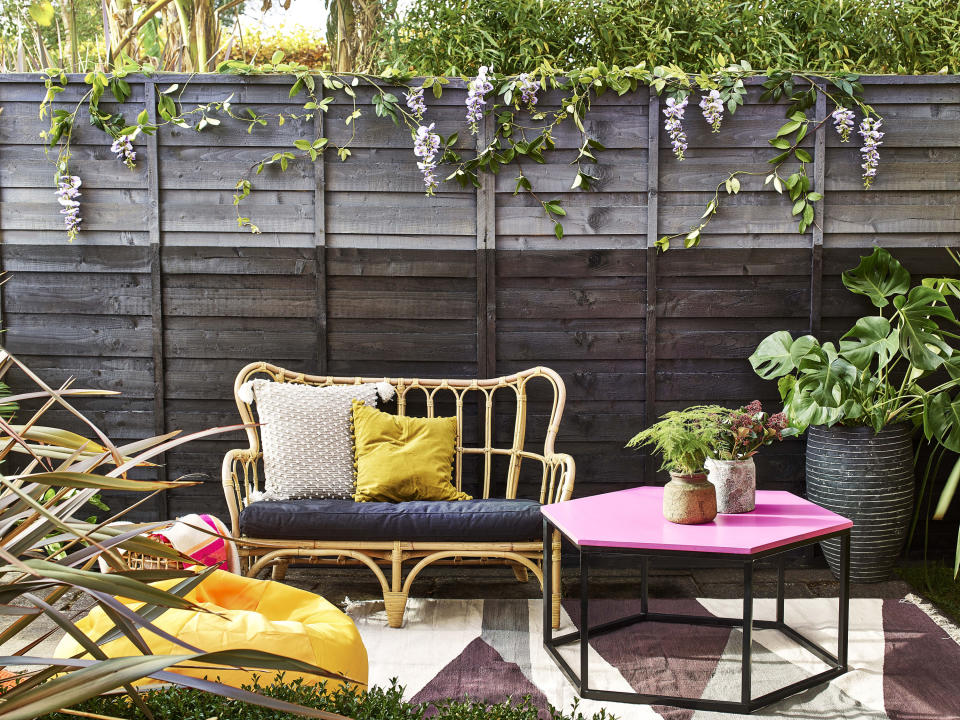 <p> One of the easiest budget garden ideas is to transform a tatty plot with a pot of paint. Use it to give your garden fence ideas a lift. </p> <p> Dark colors, such as Cuprinol&#x2019;s Urban Slate or Black Ash will make plant foliage pop. An off-white shade creates a modern country look.&#xA0; </p> <p> Prepare surfaces by brushing away any debris or dust. Apply a couple of coats. </p>