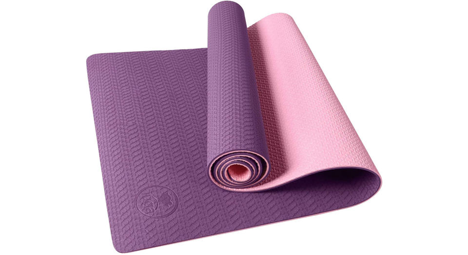 IUGA Non Slip Yoga Mat with Carry Strap