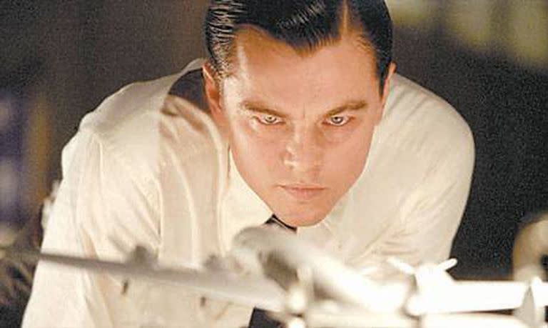 DiCaprio en El aviador, uno de sus roles más exigidos y fenomenales, por el que, irónicamente, no ganó un Oscar