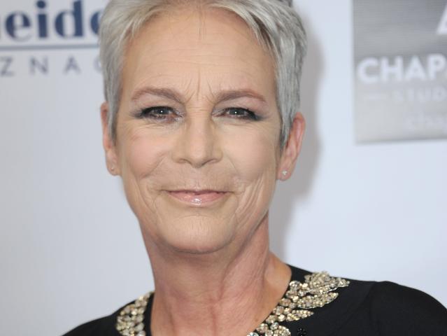 Jamie Lee Curtis Recalls Traumatic Plastic Surgery Event and Why She Stopped