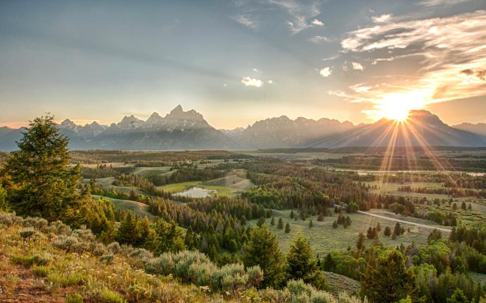 A Wyoming trip for budding palaeontologists will cost from £28,000 with The Luminaire - Ronnie Wiggin