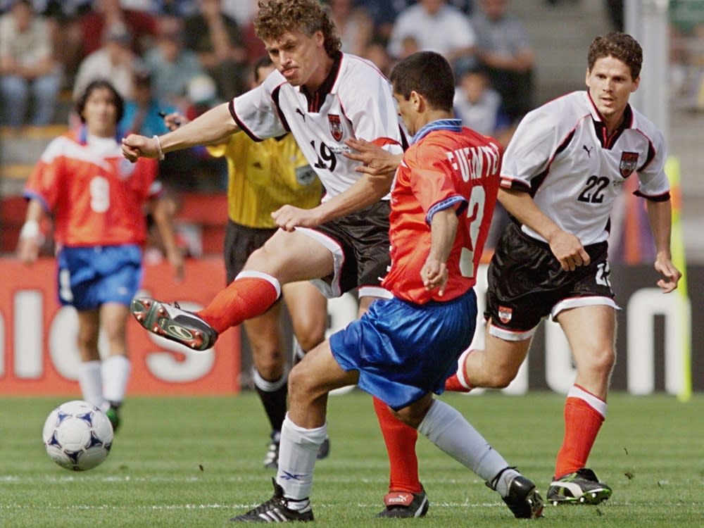 Toni Polster (l) im Einsatz für Österreich (PATRICK KOVARIK)