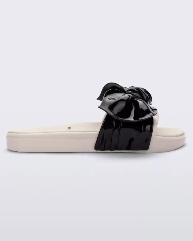 Melissa, Jelly shoe, slides, Viktor & Rolf, bow, collaboration