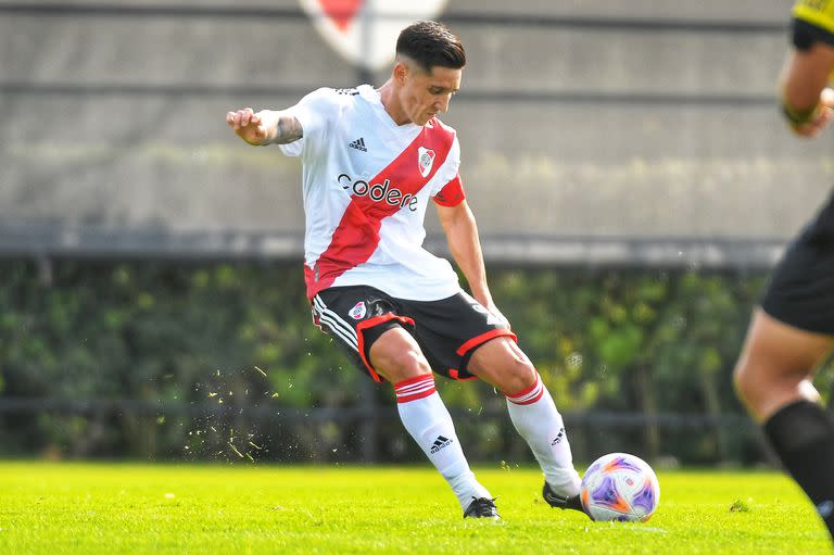 Matías Kranevitter volvió hace poco al ruedo, tras operación por lesión; pelea para estar en el once