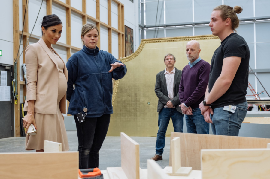 The Duchess of Sussex meets current and former National Theatre apprentices — the NT launched its apprenticeship and trainee programme in 2011, which combines studying for formal qualifications alongside practical training. (Twitter / Kensington Palace)