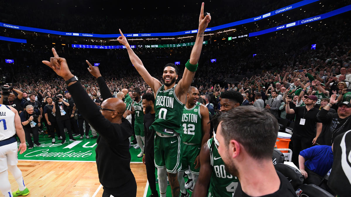 Boston Celtics Win Record 18th Nba Title Yahoo Sports