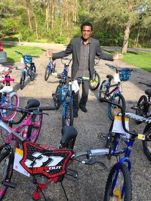 Bobby Holley, a Battle Creek activist, is once again raising money and providing entertainment in an effort to give local children free bicycles and helmets.