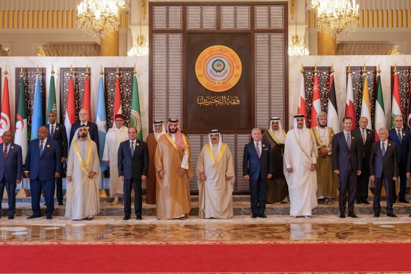 Bahrain's King Hamad bin Isa al-Khalifa, center, poses with Arab leaders ahead of the 33rd Arab League Summit in Manama in Bahrain. Photo by Bahrain News Agency/UPI