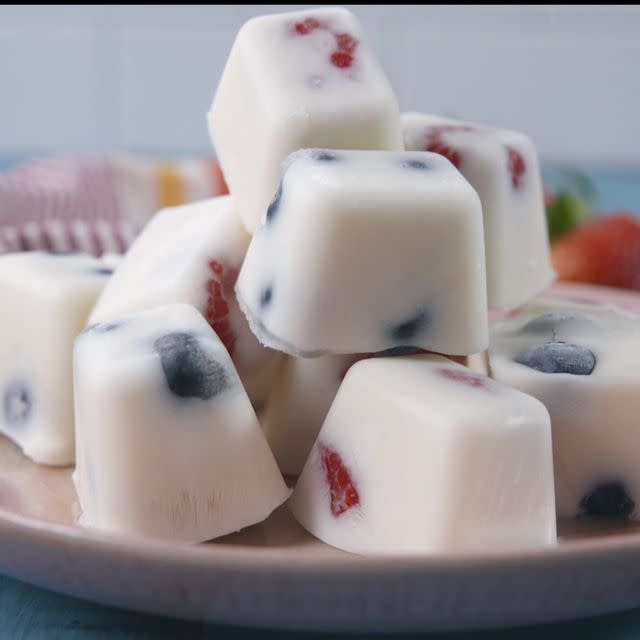 Fro-yo Fruit Bites