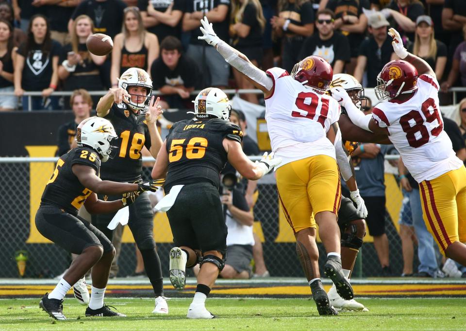 Arizona State Sun Devils quarterback Joey Yellen (18) throws a pass against USC Trojans defensive lineman Brandon Pili (91) in the first half on Nov. 9, 2019 in Tempe, Ariz.