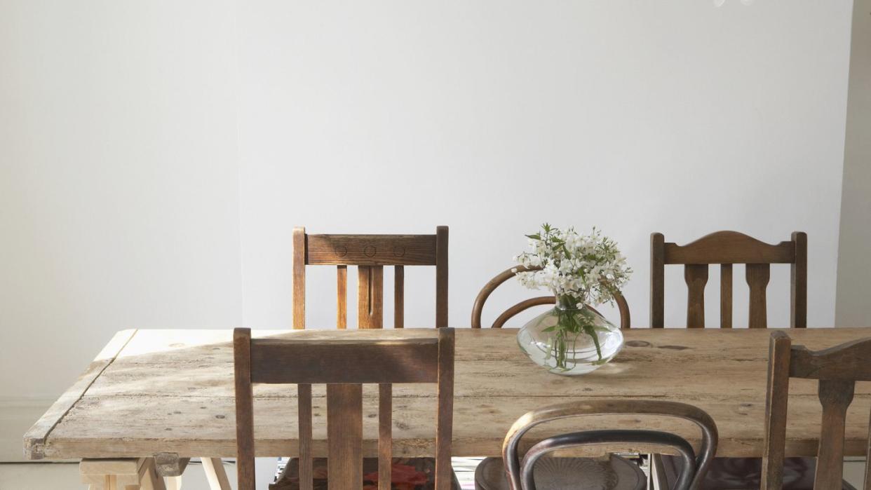 empty dining room