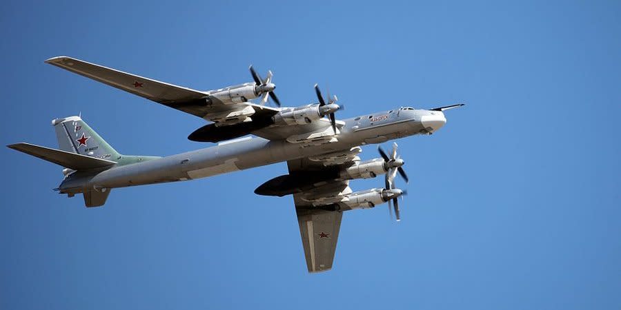 Russian Tu-95MS bomber