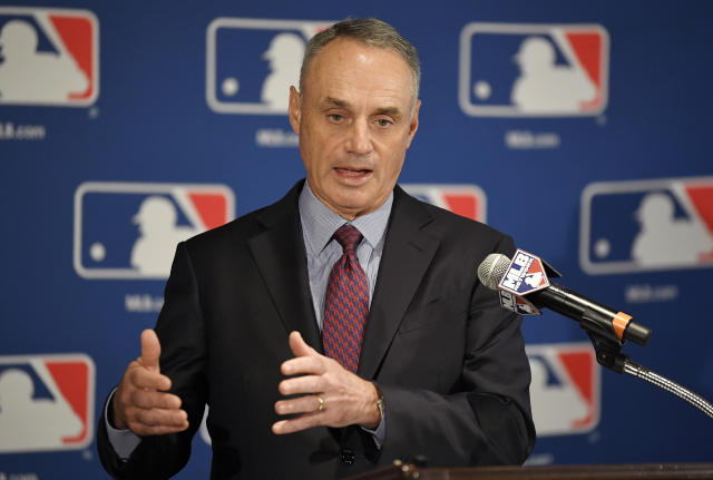 Commissioner says MLB could expand to 32 teams