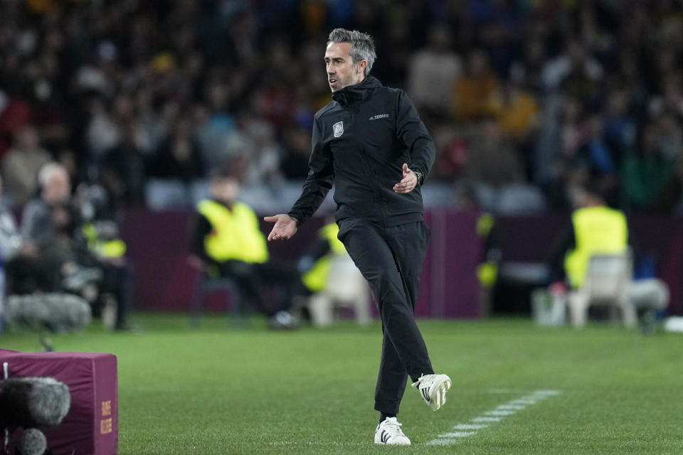 El técnico de España Jorge Vilda durante la final contra Inglaterra en el Mundial femenino, el domingo 20 de agosto de 2023, en Sydney. (AP Foto/Abbie Parr)