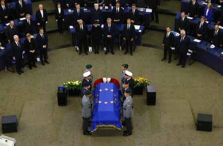 Heads of states and officials pay respect during a memorial ceremony in honour of late former German Chancellor Helmut Kohl at the European Parliament in Strasbourg, France, July 1, 2017. REUTERS/Arnd Wiegmann
